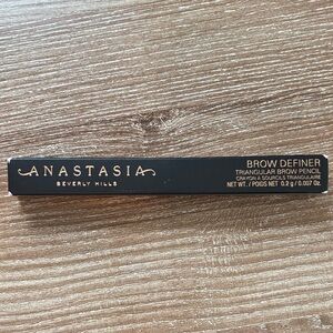 Brand new unopened Anastasia Beverly Hills Brow Definer - Dark Brown